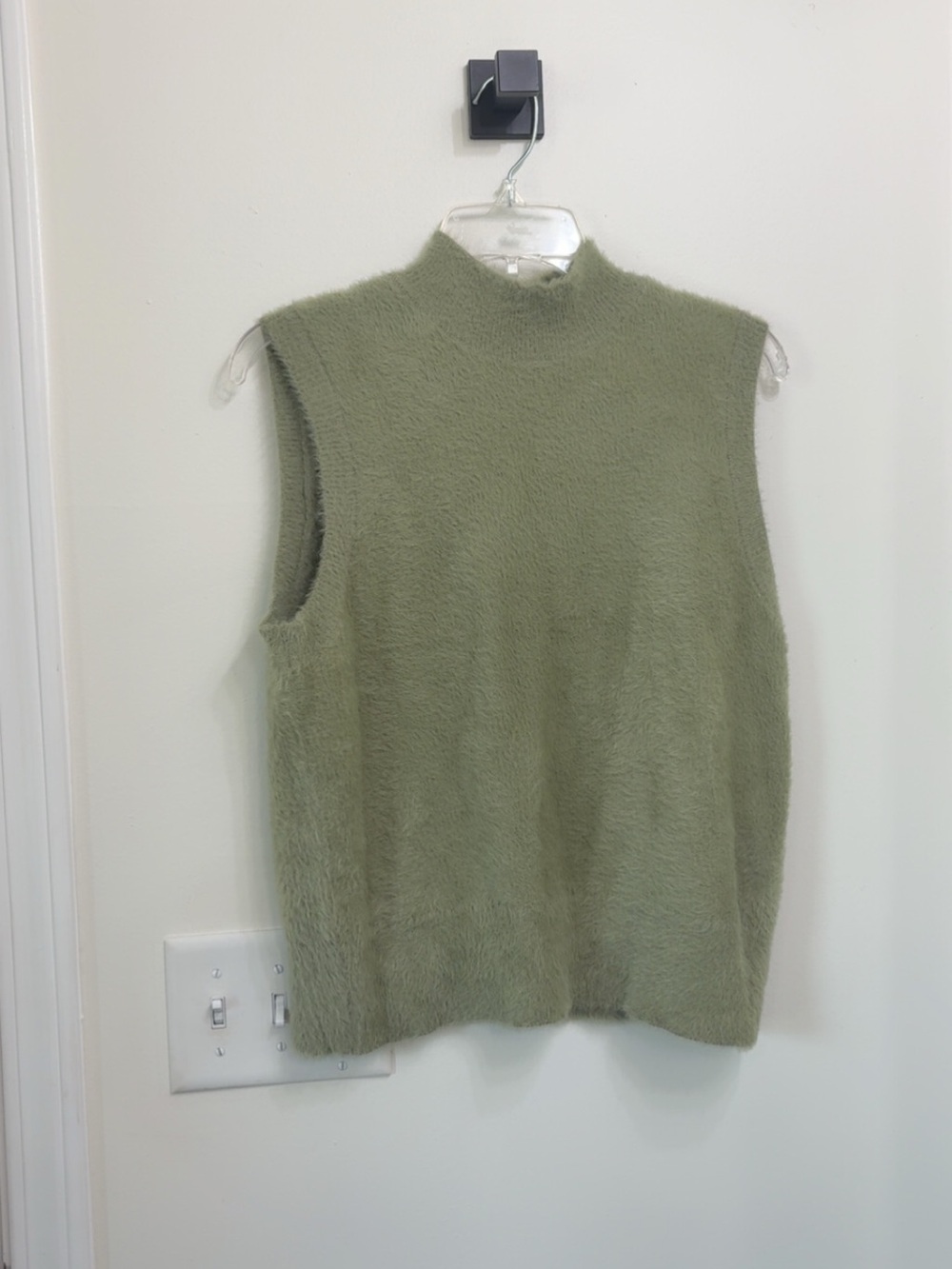 Bailey 44 Olive Green Fuzzy Mock Neck Sweater Vest L